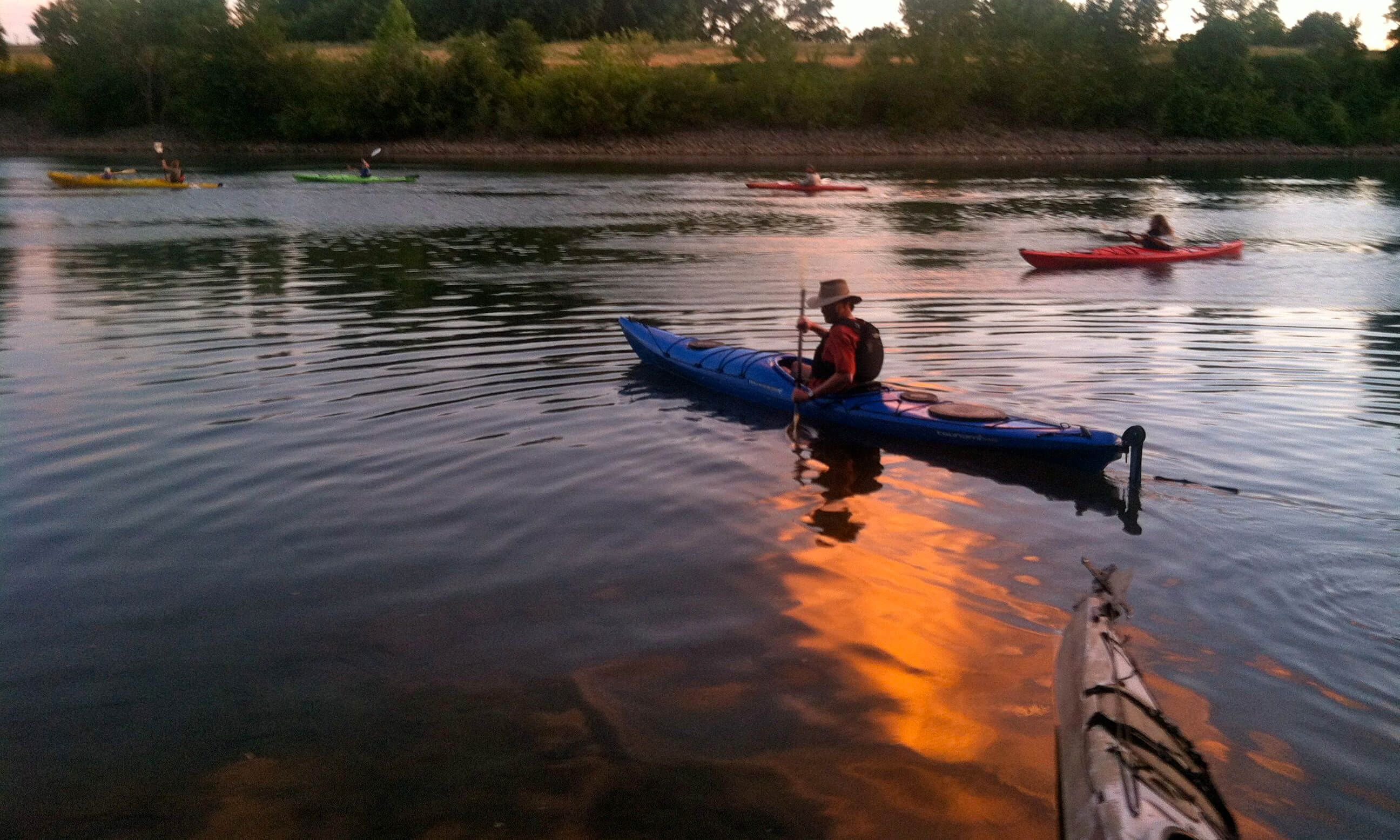 Sacramento Valley Conservancy Glamps and Kayaks • Mogavero Architects