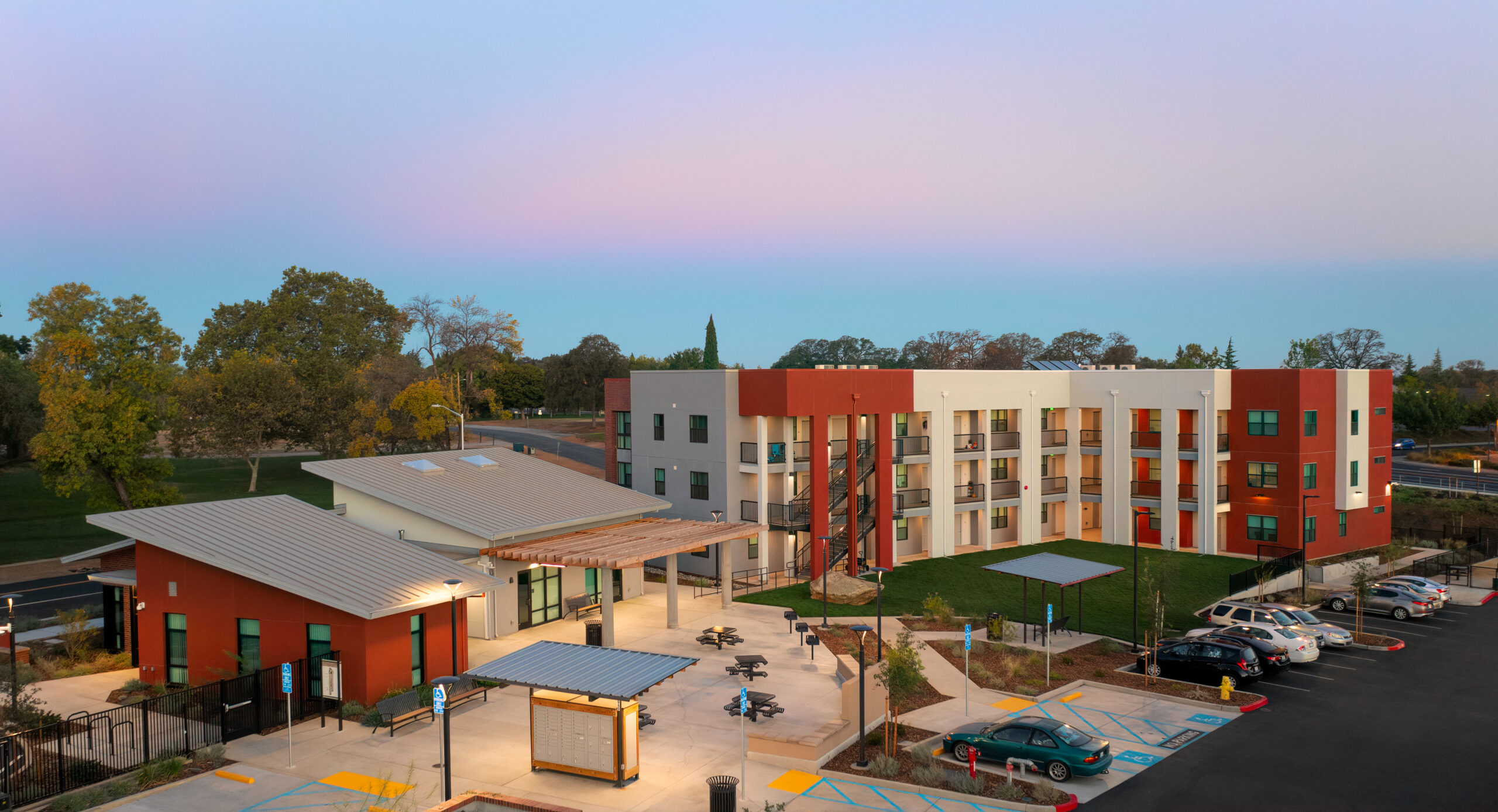 housing tours auburn